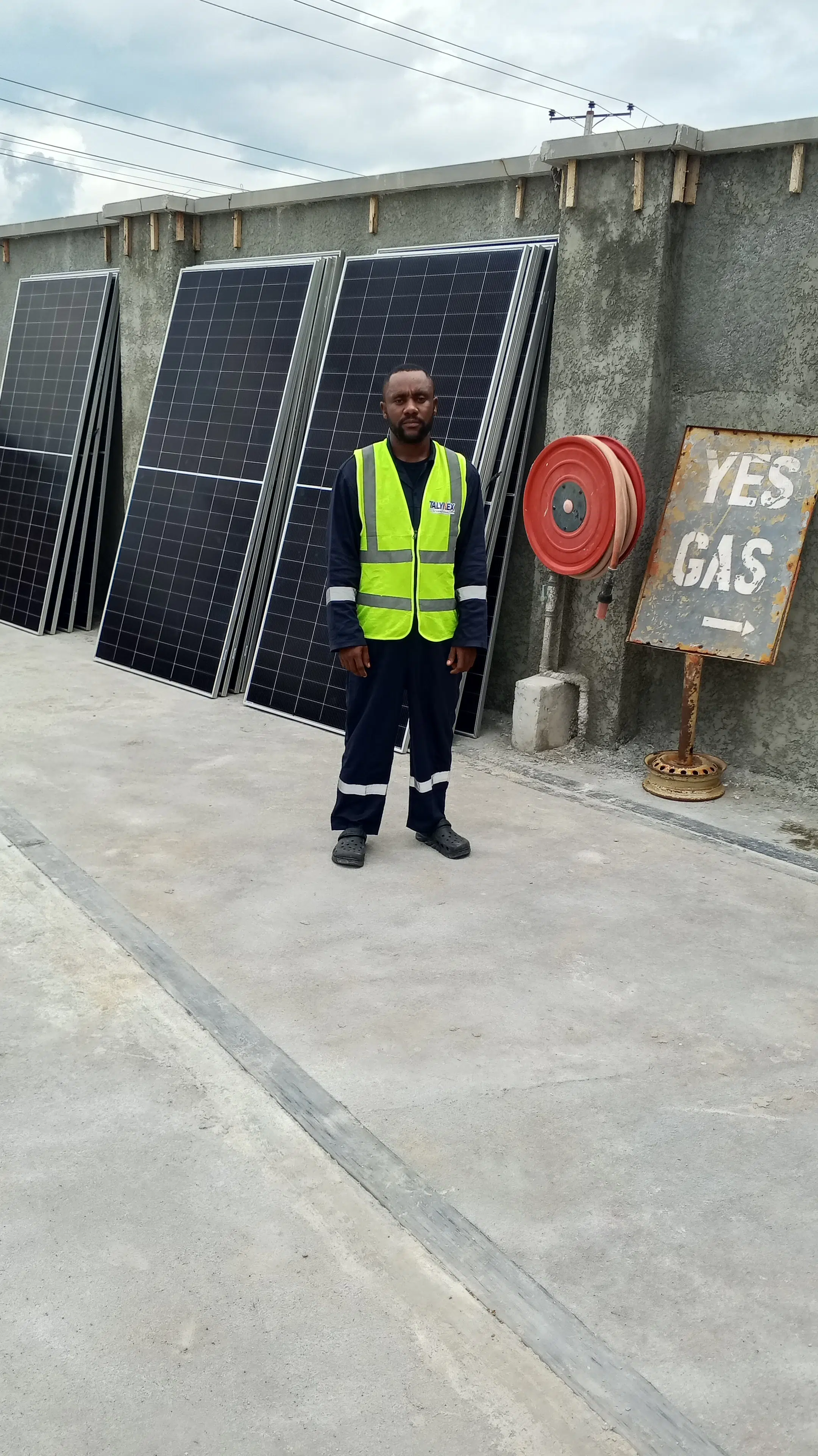 Chrism Gas — project image 1
