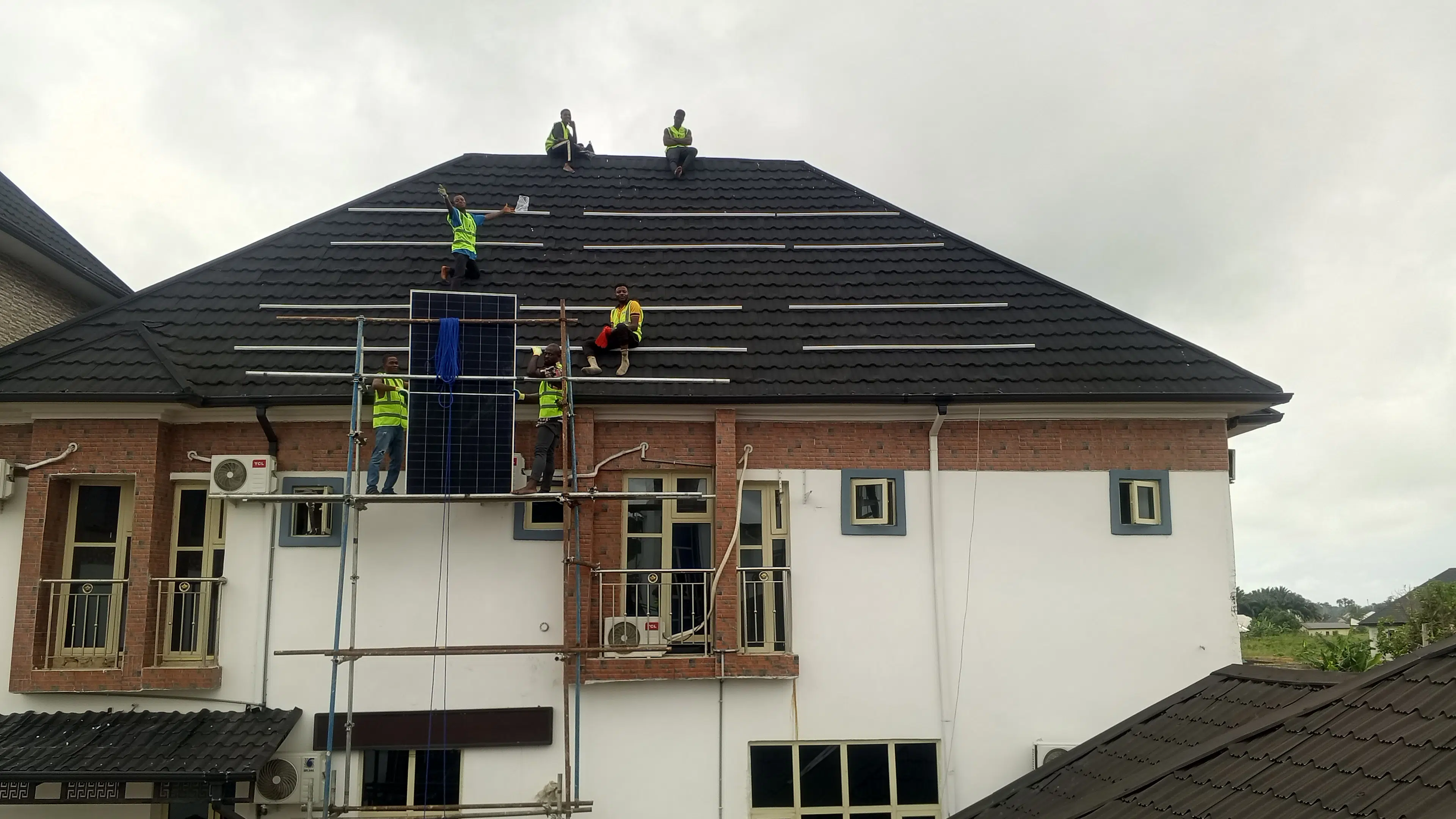 40 kVA Hybrid Solar Installation — De Daniel’s Royalty Hotel & Apartments — project image 11
