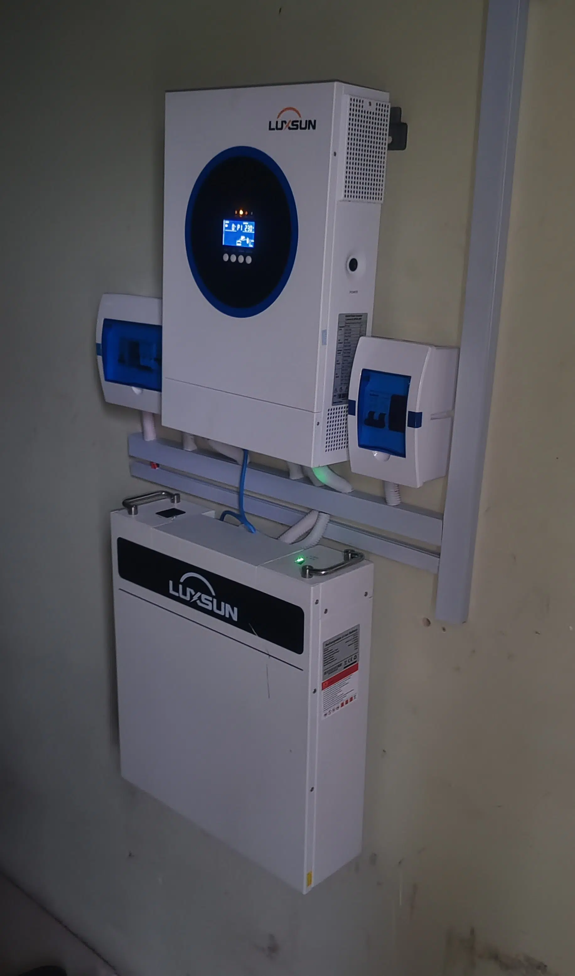 Residential Solar Installation 22